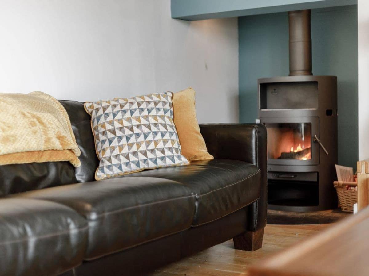 Cotswolds Lakehouse, With Hot Tub & Spa Access, Lower Mill Estate Somerford Keynes Eksteriør billede